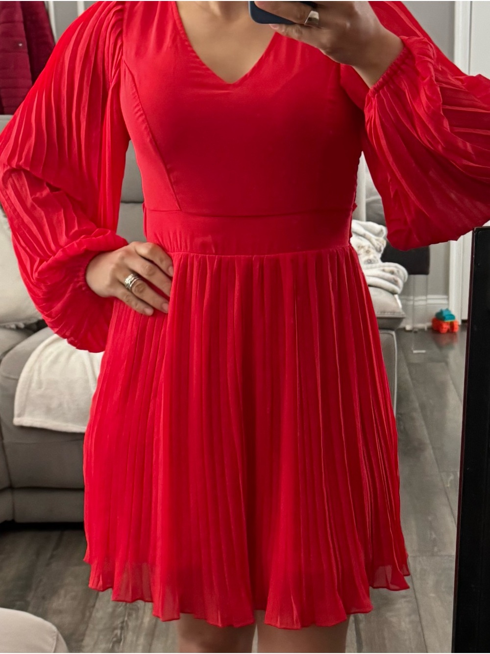 Red V-Neck Pleated Long-Sleeve Dress